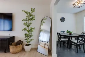 Remodeled 2BR Near Washington Square | King Bed - Image 5