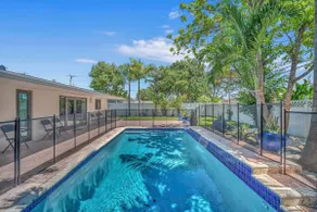 Casa Mimosa Family Tropical Oasis with Pool - Image 2