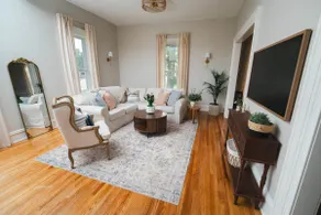 Charming Restored Historic 3BR Home - The Larrabee - Image 4