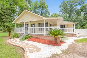 Sizzlin’ Farmhouse - Image 5