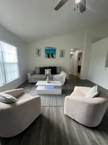 The Breeze House - Image 5