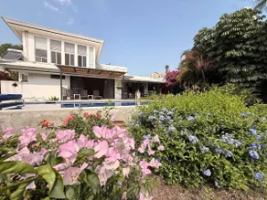 5 bedrooms, ground floor, heated pool, Golden Zone - Image 2