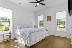 Private Lake Cottage • Kayak & Fish • Sleeps 6 - Image 4