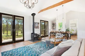 Block Eight 1 - Vineyard View - 5* Luxury in the vineyards - Image 2
