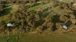 Escape Two - Romantic luxury vineyard escape - Image 3