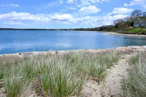 S.S. Escape | Walk to Beaches | Newly Renovated - Image 5