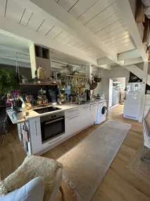 Duplex in charming house - Image 4