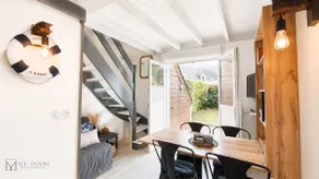 Seaside summer retreat · Near beach & surf spots - Image 3