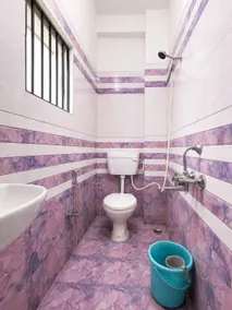 Venus Studio Nest-Budget Stay - Image 4