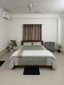 Venus Studio Nest-Budget Stay - Image 3