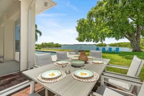 Grand Oak at Seaview | Waterfront + Heated Pool - Image 4