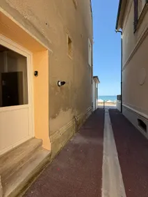 DYKE SIDE. WATERFRONT apartment - Image 2