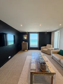 DYKE SIDE. WATERFRONT apartment - Image 3