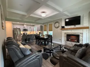 Modern, spacious & elegant home waiting for you! - Image 2