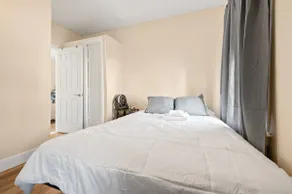 Great Amenities | Cozy | Walk to Hospital - Image 3