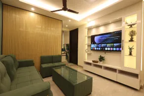 Newly Built Luxury 2BHK Near Airport SouthDelhi - Image 2