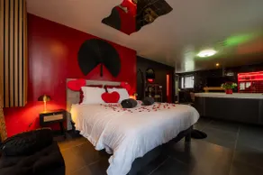 Le Cocon secret - Sauna - Jacuzzi - Image 3