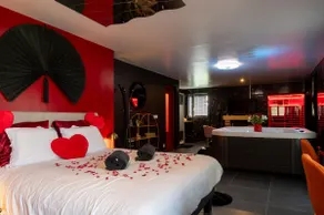 Le Cocon secret - Sauna - Jacuzzi - Image 5