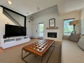 Walk Anywhere From Modern, Downtown Townhome - Image 5