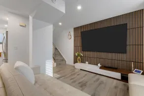 Guest House in Calgary Downtown - Image 3