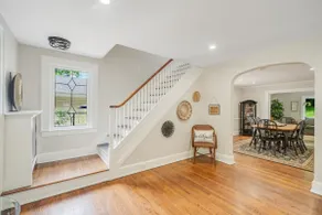 Huntington Village House 4BR Walk to everything - Image 2