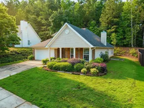 4BR + Loft | Near ATL Airport | Sleeps 10 - Image 3