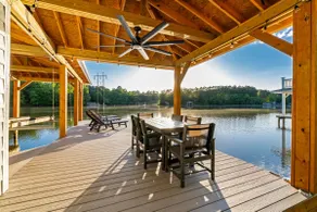 Lakefront, Dock, Kayaks, Firepit & Game Room - Image 4