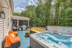 Pool | Gas Grill I Hot Tub | Arcade I Firepit - Image 2