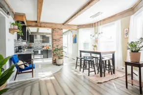 Second floor 3BR/2BA Near Willard Beach & Portland - Image 2