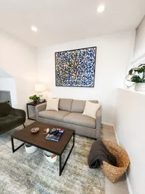 Ballard Townhouse w/Patio & Office AC + EV Charger - Image 2