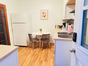 Cozy Georgian Bay Getaway in Midland - Image 4