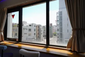 [Discounted due to new opening!] / Entire room on the 4th floor of the building / Free parking / Heating and cooling - Image 4