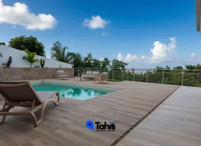 Villa Manini — Pool & View of Rade de Papeete - Image 5