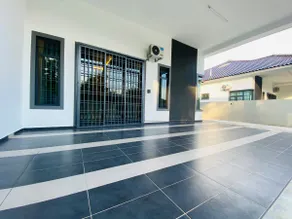 Hanah Home Bukit Gambir - Image 5