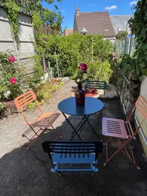 Le 53, a cozy haven in the heart of Old Saint-Amand - Image 2