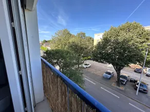 Bright T3 • Free parking • View of the Ardèche - Image 4