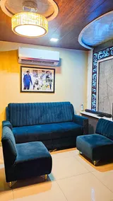 Stylish Apartment | Wi-Fi | AC | Full Kitchen - Image 3