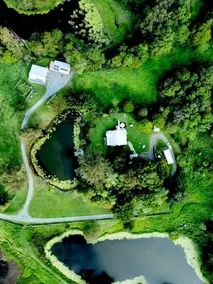 Private lakes, gardens, mountains & wildlife - Image 5