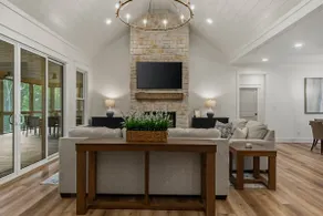 The Golden Retreat-New Luxury Lake Home-Sleeps 14 - Image 5