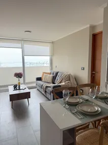 An apartment with an ocean view - Image 2