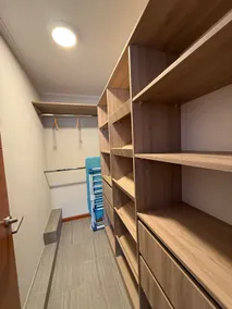 An apartment with an ocean view - Image 5
