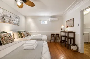 Private Entry Suite/1BR 2 Full Beds Kitchen/pool - Image 5