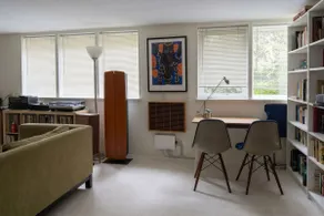 Seattle HiFi Hideaway | Music & Art Lovers' Dream - Image 4