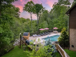 Heated Pool Mtn Views Sleeps 20 Game Room - Image 2