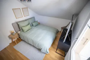 Central attic apartment on Lake Constance - modern - Image 5
