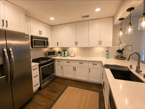 pool house in citrus heights - Image 4