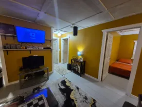 The Brown's Lake House - Image 3