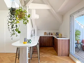 Apartment and private terrace - Image 3