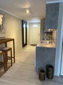 Private accommodation with a separate entrance - Image 4