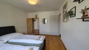 Bright Apartment with two Parking Spaces - Image 4